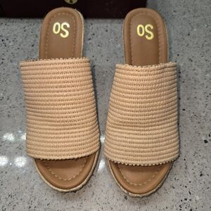 SO Women's Woven Tan Mules